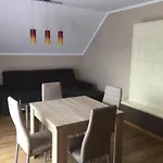 Komfortables Ewa In By Interhome 펜션 Meszna Opacka