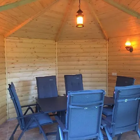 Komfortables Ewa In By Interhome Meszna Opacka
